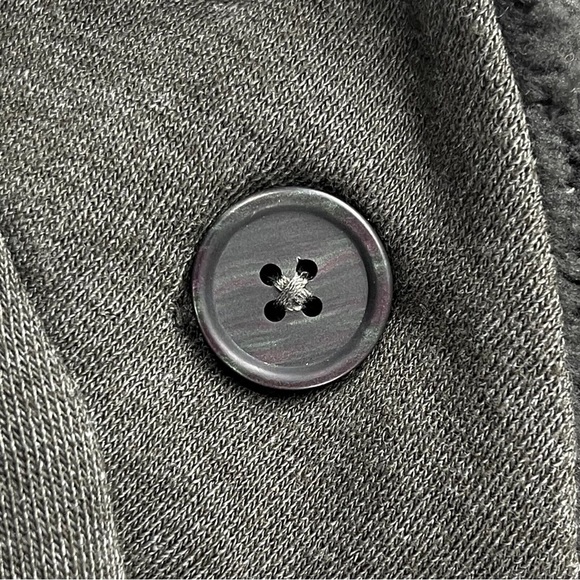 American Eagle cropped olive green sherpa sweater - Picture 7 of 8